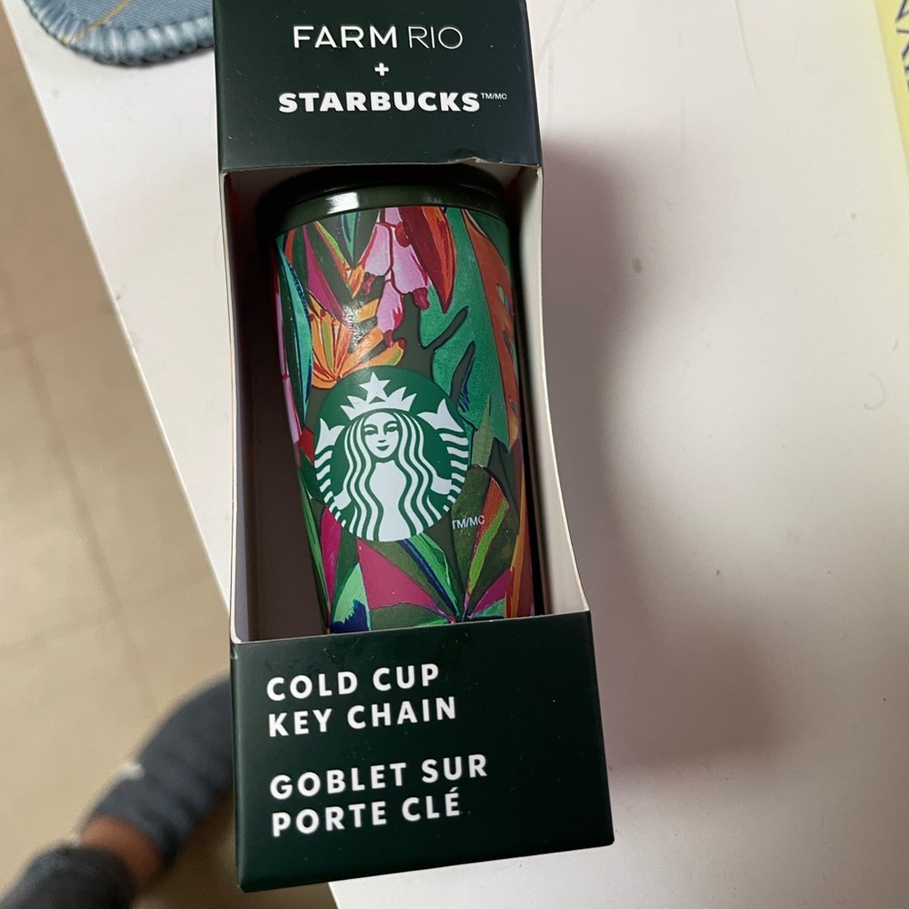 Farm Rio + Starbucks Banana Leaves Mini Cold Cup Tumbler Keychain Green Tropical
